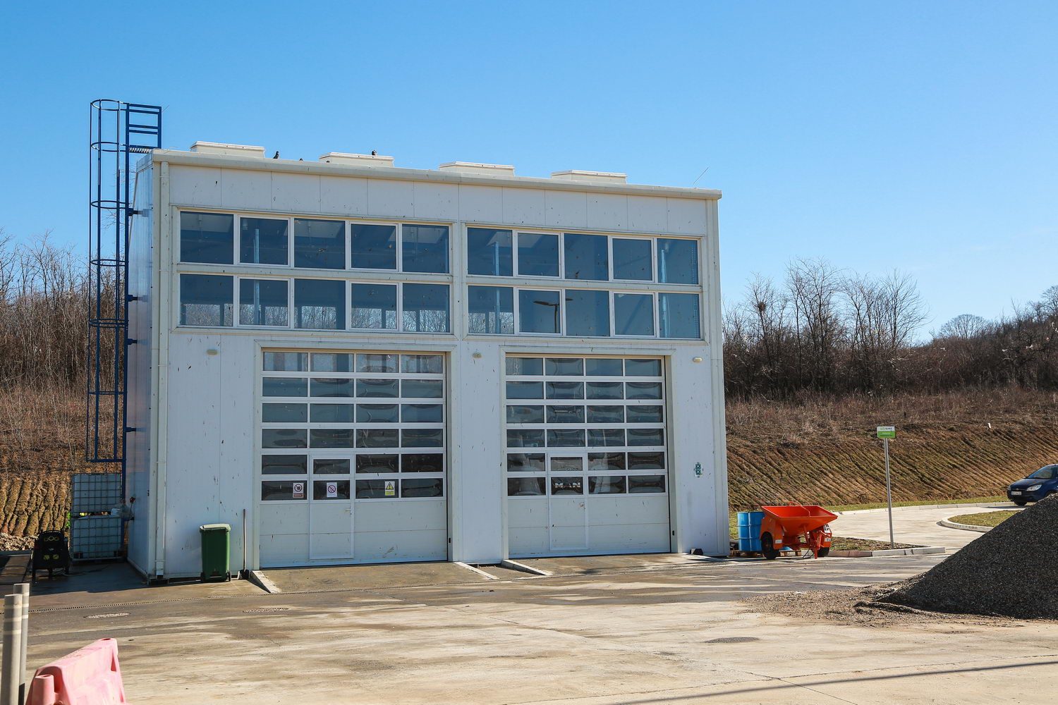 16 New landfill