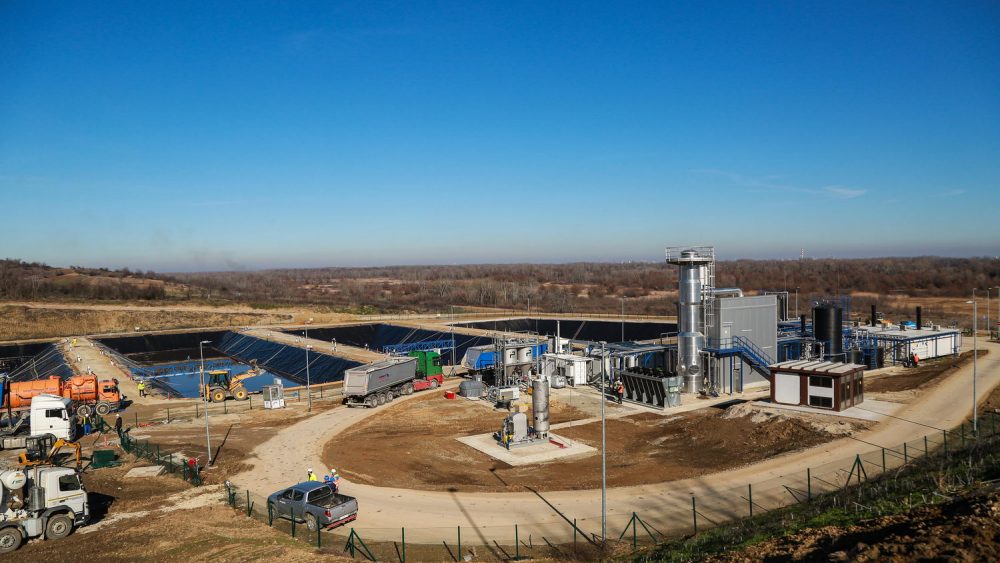 A leachate treatment plant will be put into operation soon to which leachate will be conveyed through a network of pipes and canals, and after treatment it will be discharged into the Osljanski stream, so clean water will flow into the international waterway of the Danube River. Leachate will be treated by reverse osmosis technology.