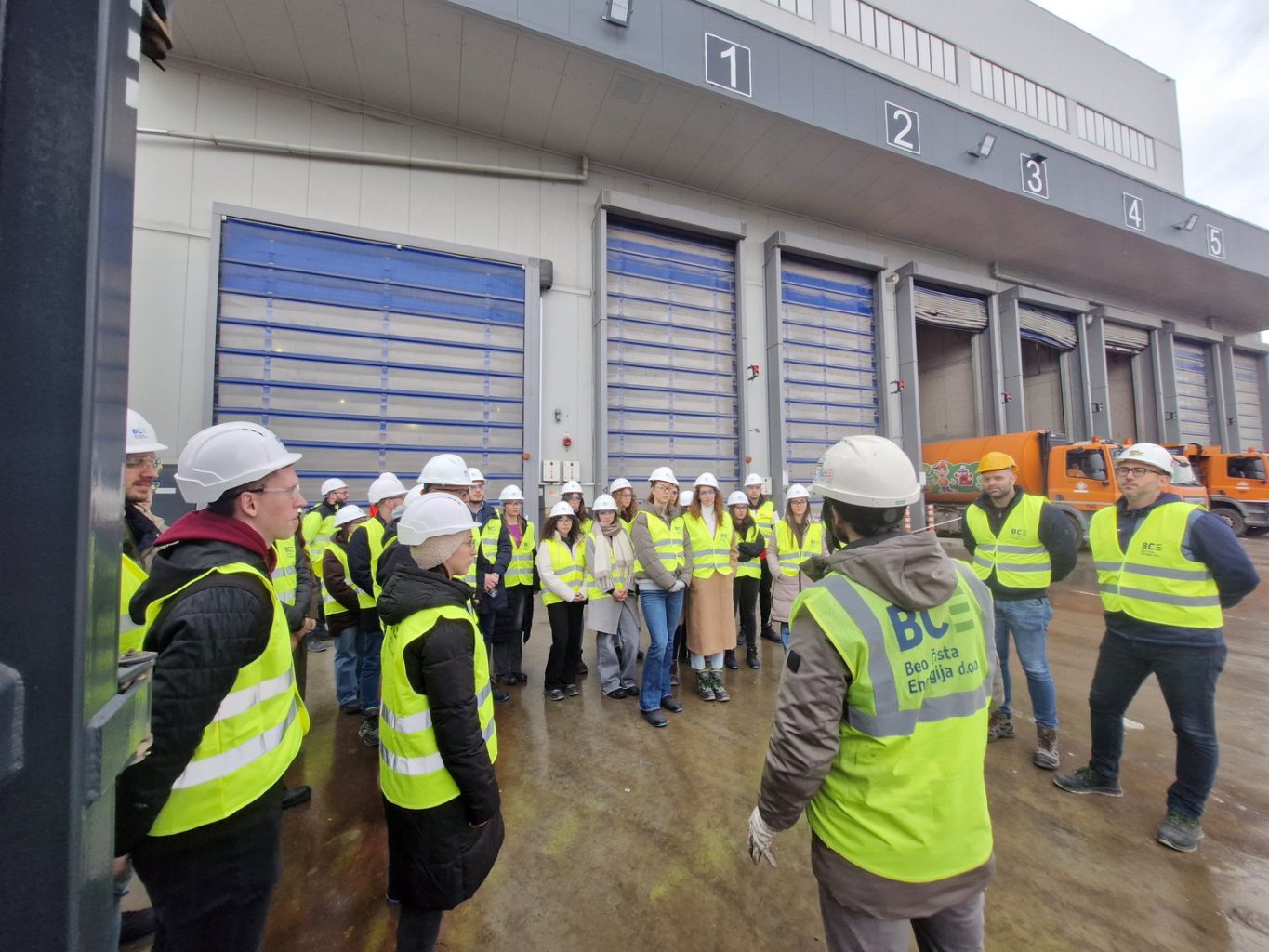 Poseta studenata Mašinskog fakulteta-03