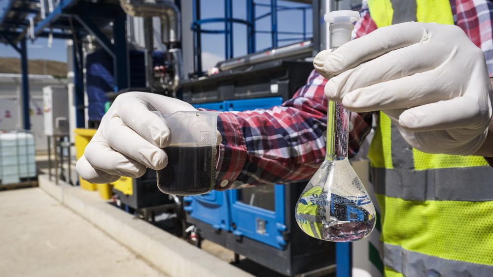 A leachate treatment plant will be put into operation soon to which leachate will be conveyed through a network of pipes and canals, and after treatment it will be discharged into the Osljanski stream, so clean water will flow into the international waterway of the Danube River. Leachate will be treated by reverse osmosis technology.