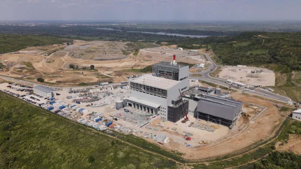 Construction of Energy-from-Waste facility is ongoing, equipment is delivered, 85% of works have been performed and works on energy plants for energy recovery are underway.